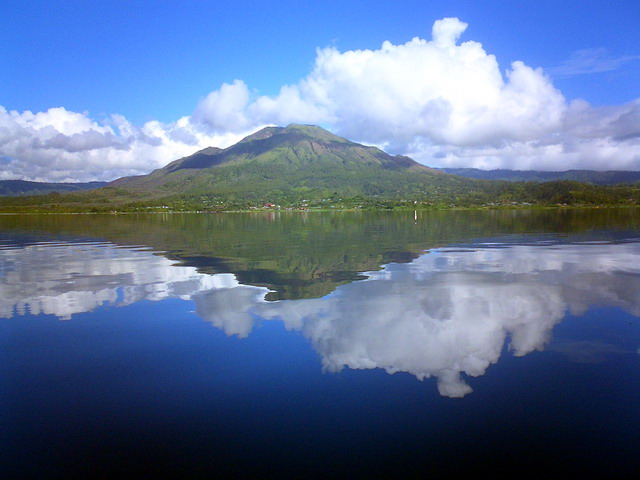 Pura Ulun Danu Batur - Wikipedia