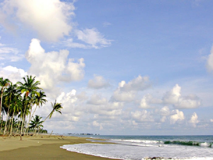19 Tempat Wisata Pantai Terbaik di Aceh