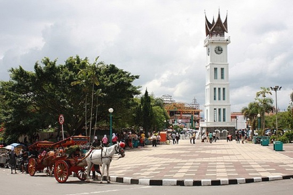 Paling Keren 11+ Foto Wallpaper Jam Gadang - Richa Wallpaper