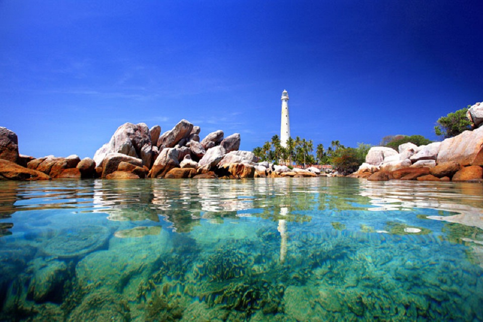 Pulau Lengkuas Si Pencuri Hati Pulau Lengkuas Si Pencuri Hati