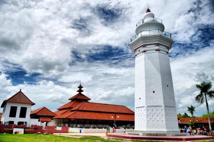 Wisata Banten Lama Sarat Nilai Religi Dan Histori