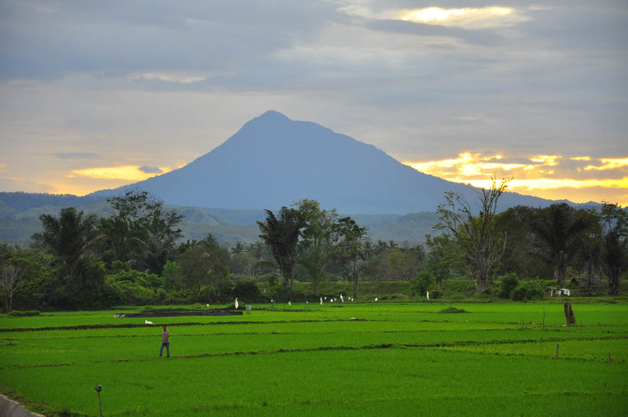 Gunung Seulawah Agam